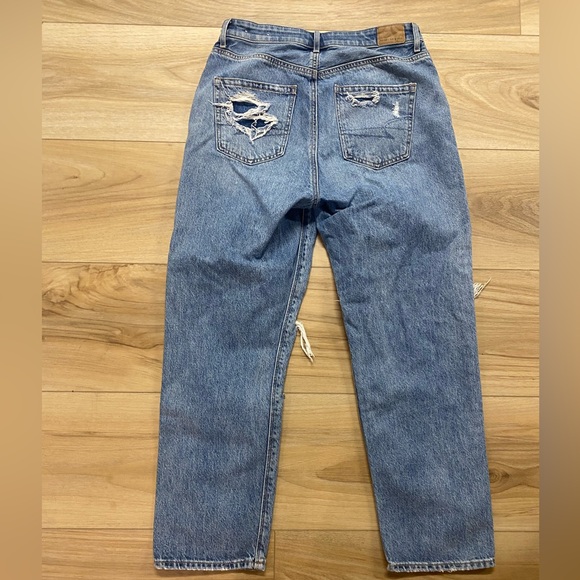 American Eagle - High Rise Jean - Picture 6 of 6